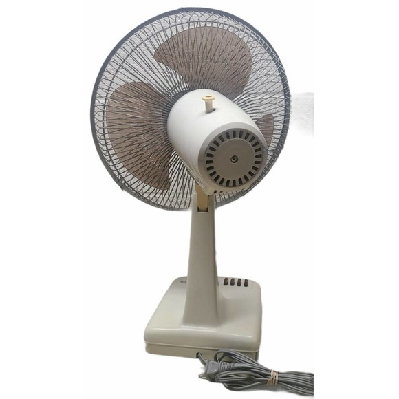 Vintage Sanyo 3 Speed Oscillating Electric CLEAN EF-12SP-1 - Picture 4 of 6